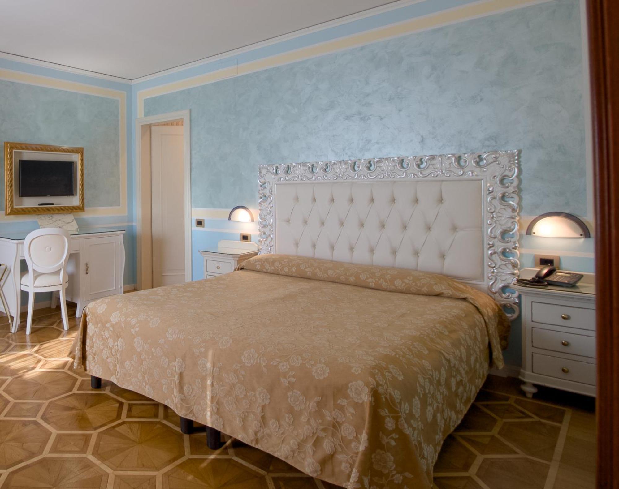Hotel Villa Stucky Мольяно-Венето Номер фото